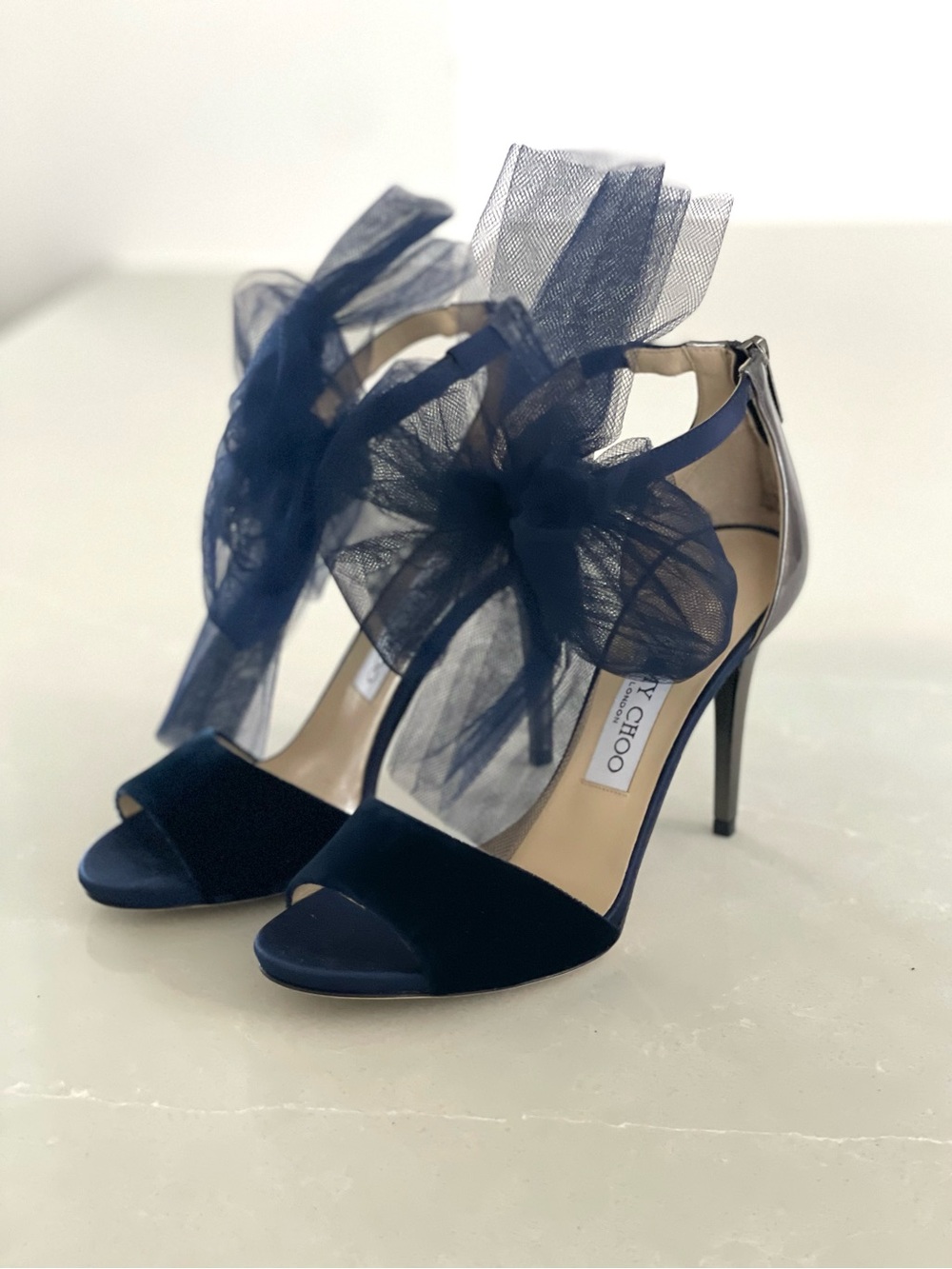 Jimmy Choo Lilith NWT Midnight Blue Velvet Tulle Bow Stiletto 36 1/5 US 6.5